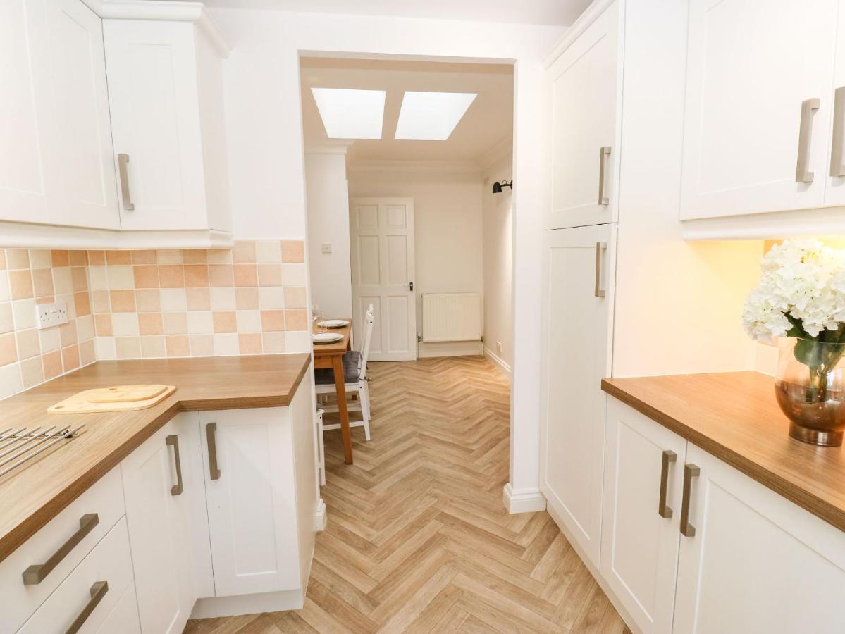 Maple House Villa Тадкастър Екстериор снимка