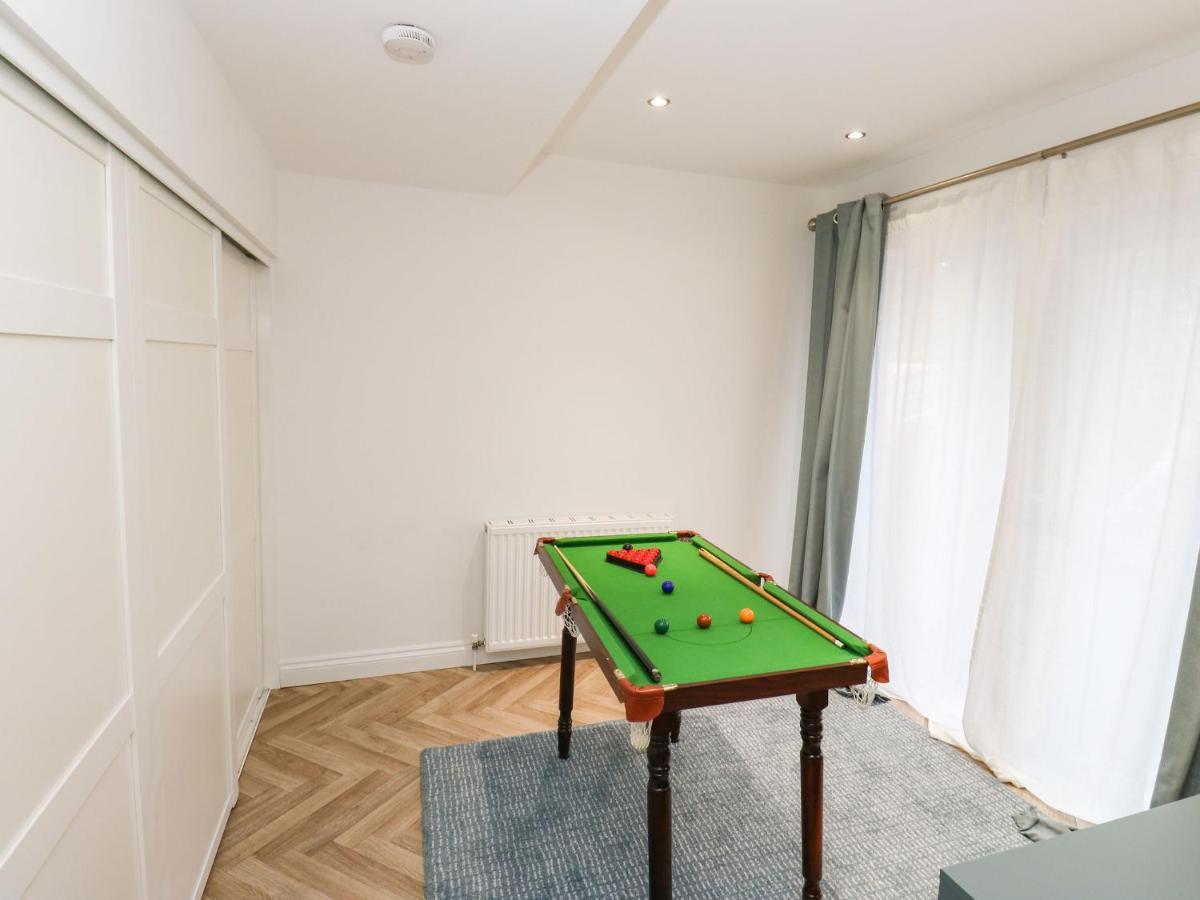 Maple House Villa Тадкастър Екстериор снимка