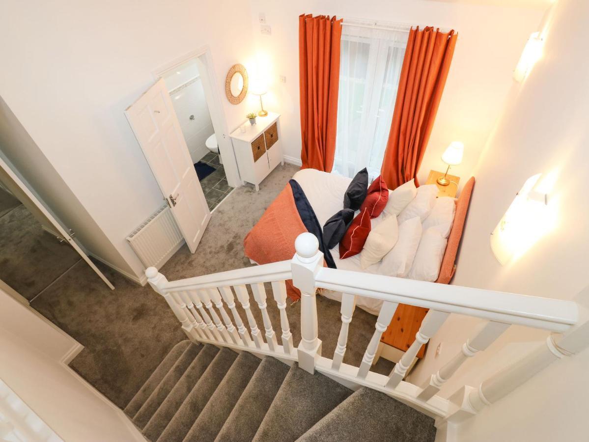 Maple House Villa Тадкастър Екстериор снимка